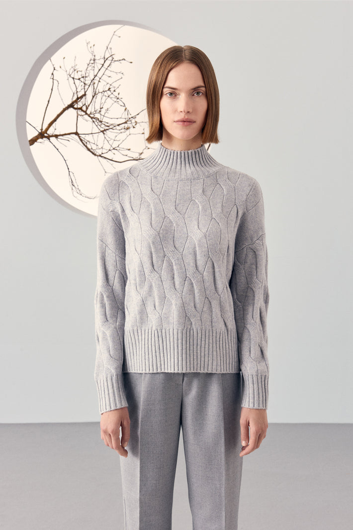 High Neck cable-knit Sweater