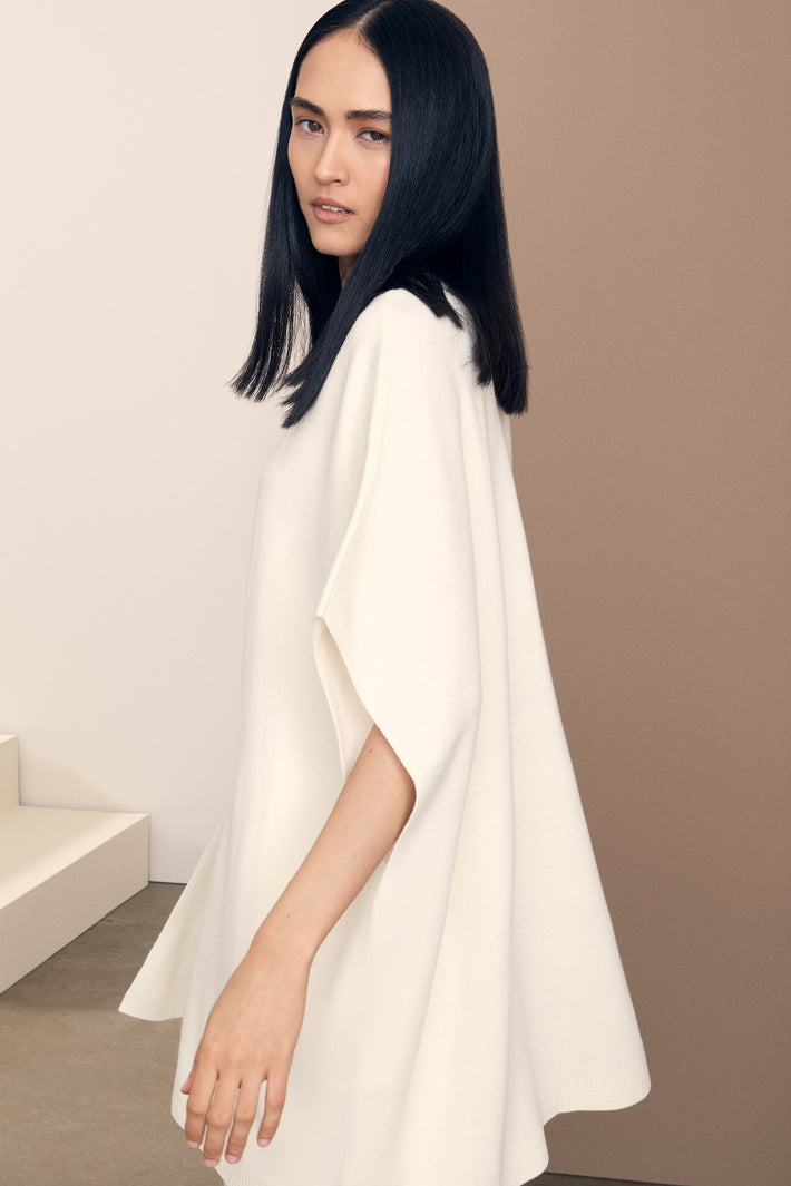 Milano Stitch Cape