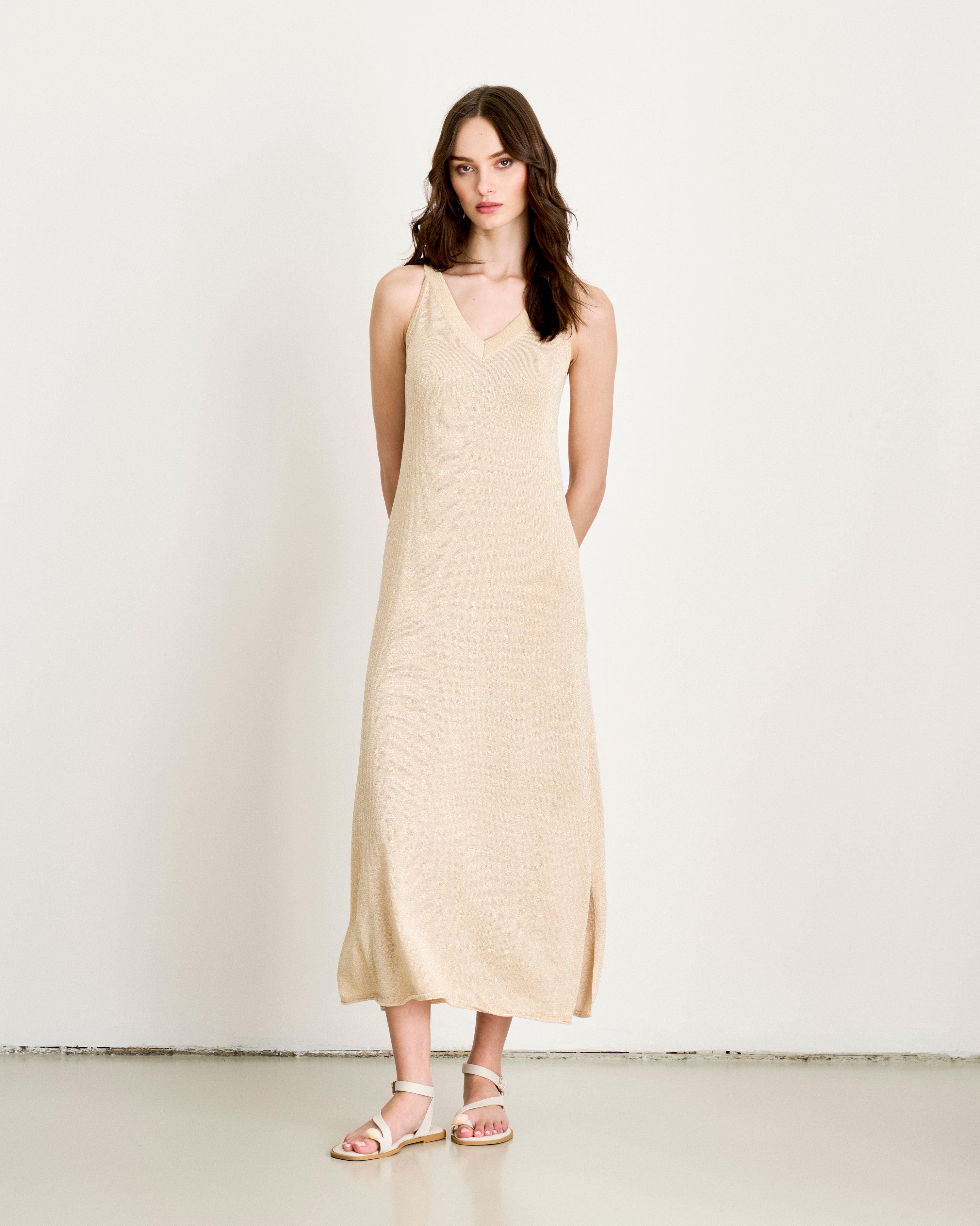 beige