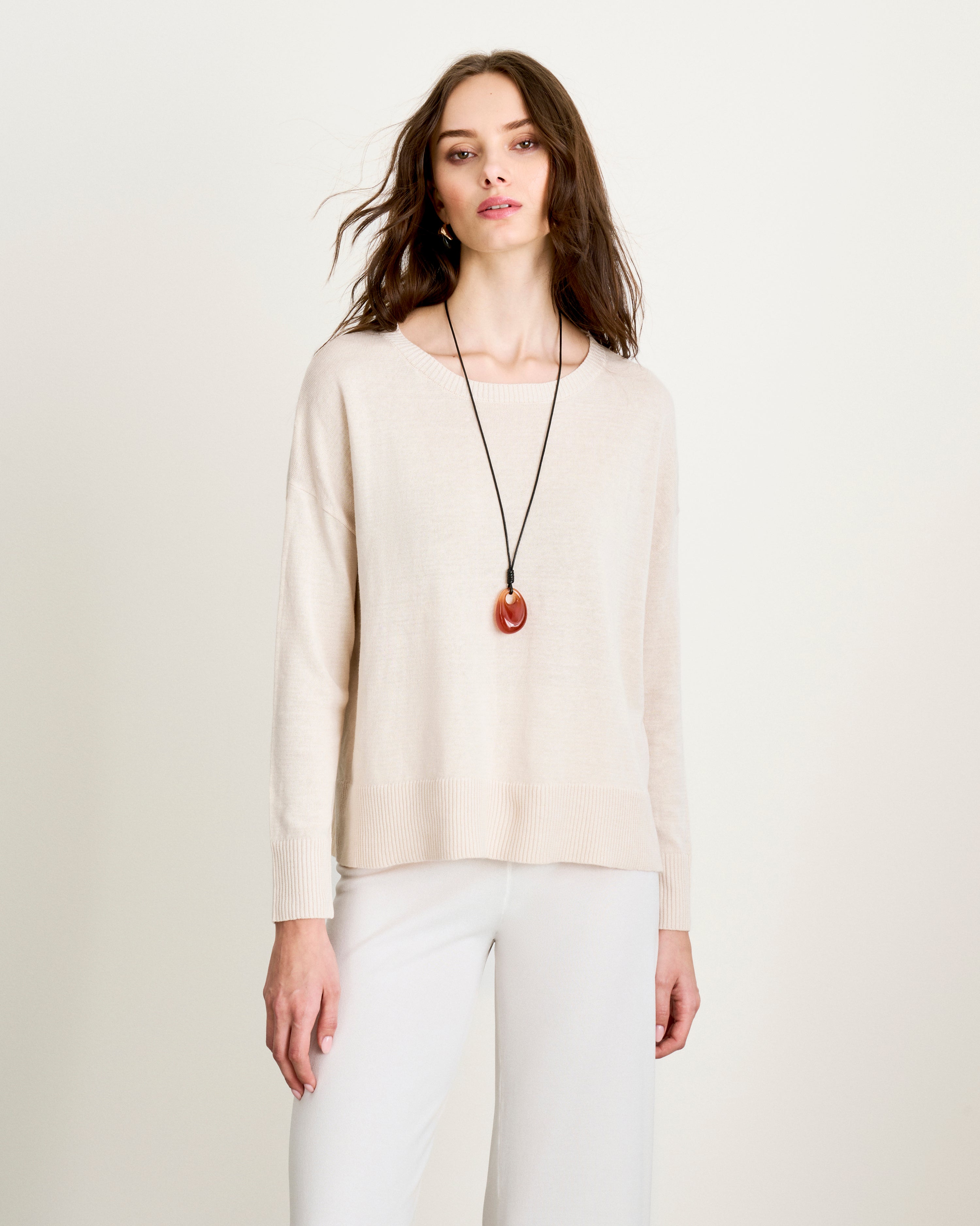 beige
