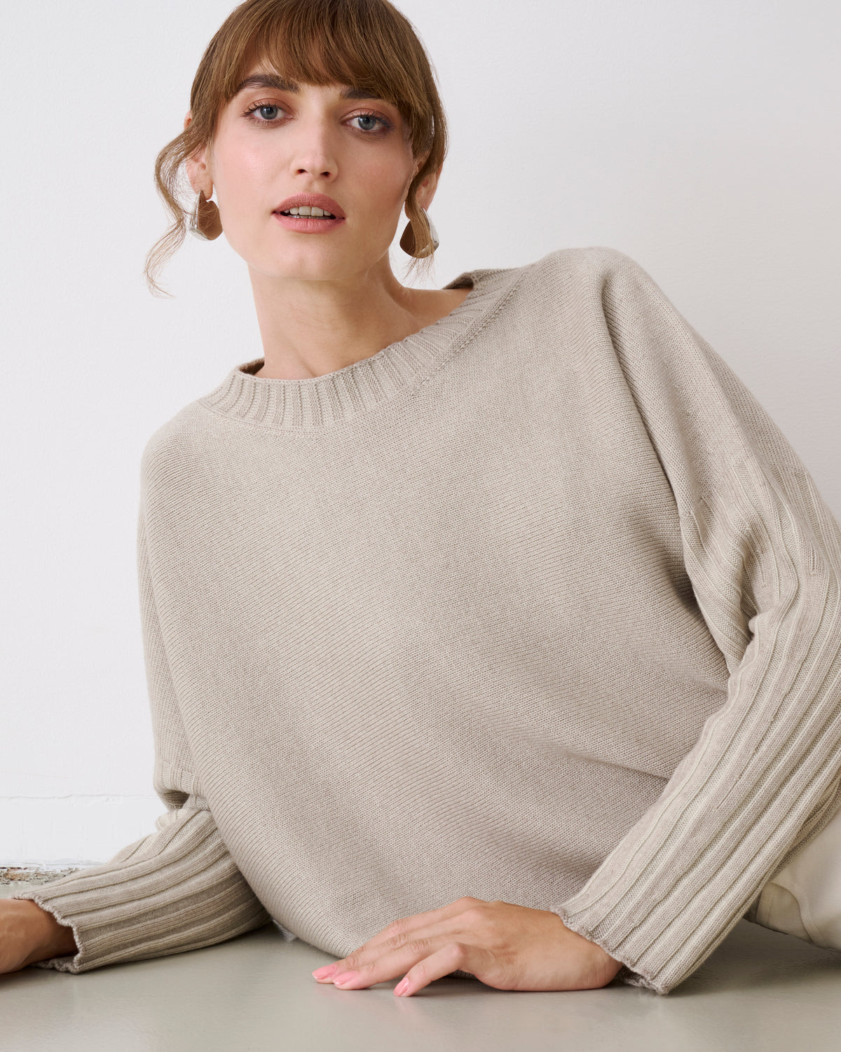 beige